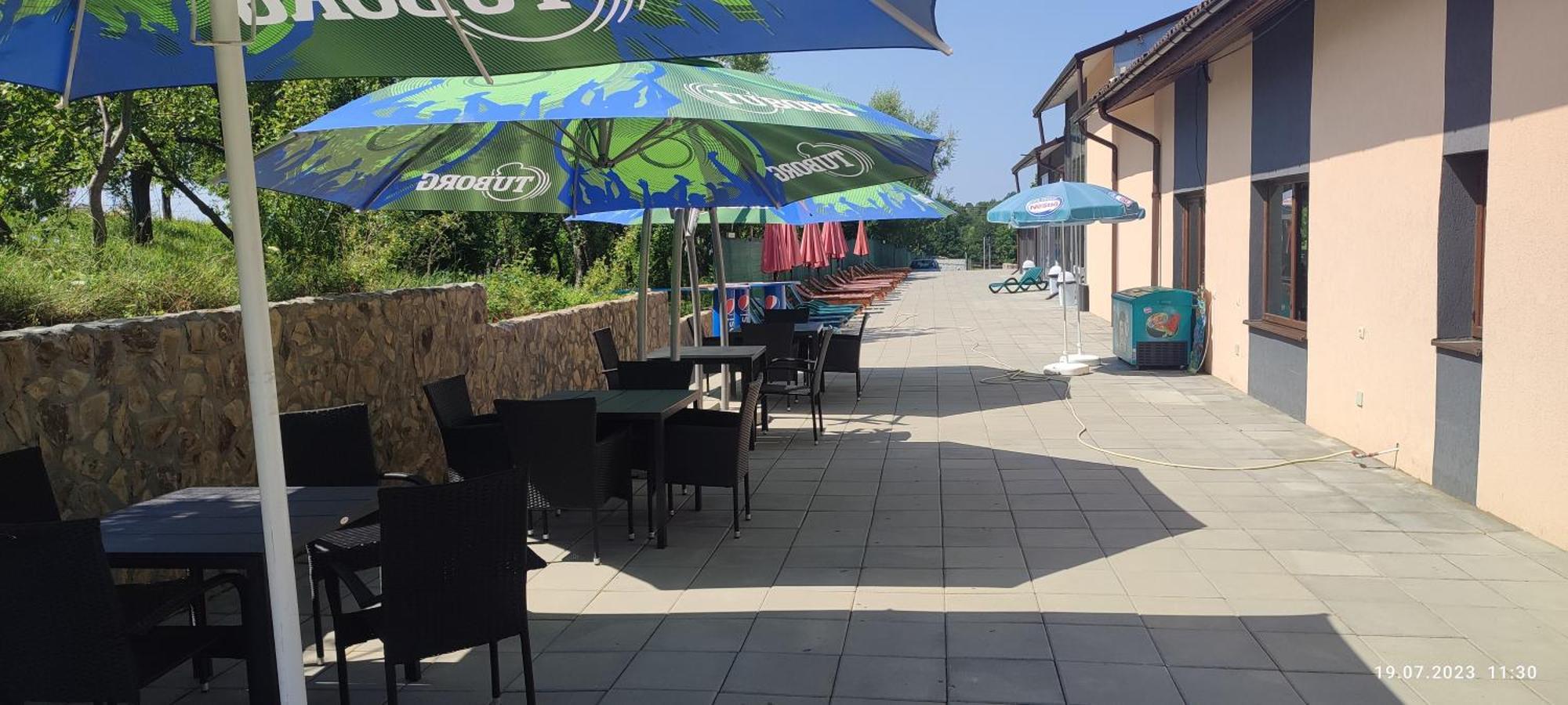 Hotel Aquacool à Crasna  Extérieur photo